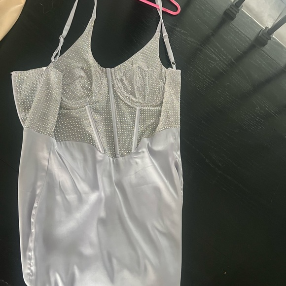 2 different princess Polly dresses one purple, one light pink - Picture 3 of 5